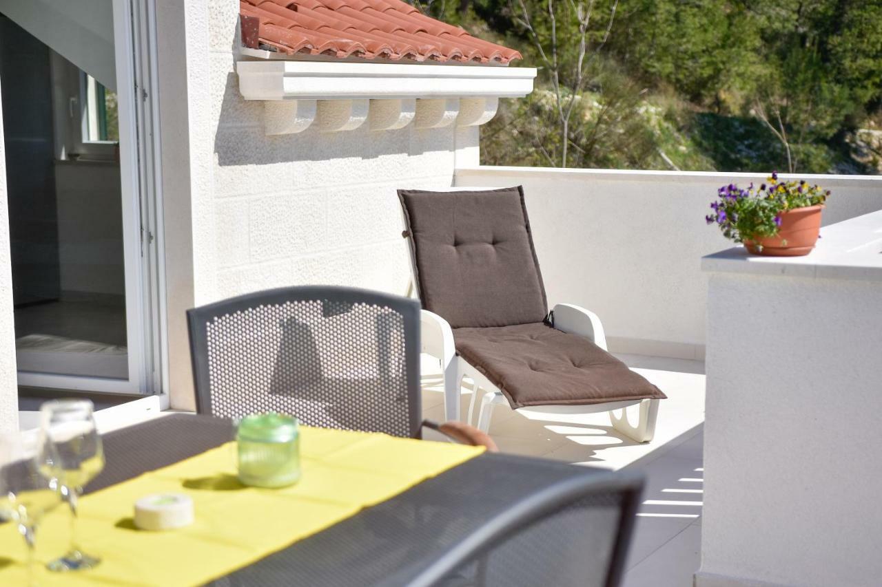 Villa Mar 1 - Luxury apartments Pucisca Extérieur photo